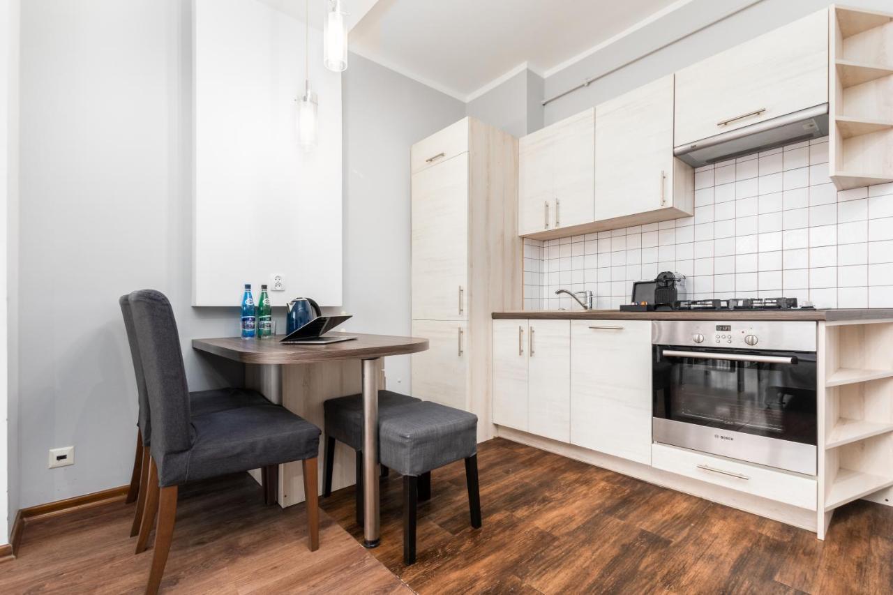 Apartament Chmielna By Your Freedom Warschau Buitenkant foto