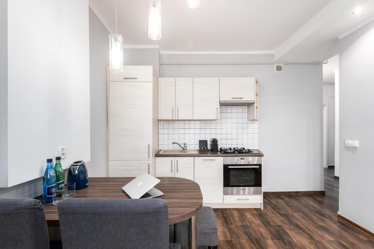 Apartament Chmielna By Your Freedom Warschau Buitenkant foto